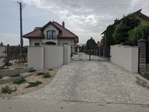 PXL 20220823 132525035 1
