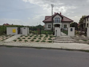 PXL 20220823 132538438 1