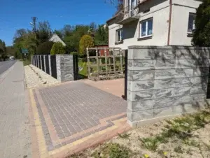 PXL 20240430 120137000