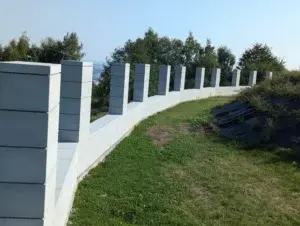 PXL 20240817 064657108