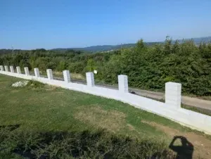 PXL 20240817 065015891